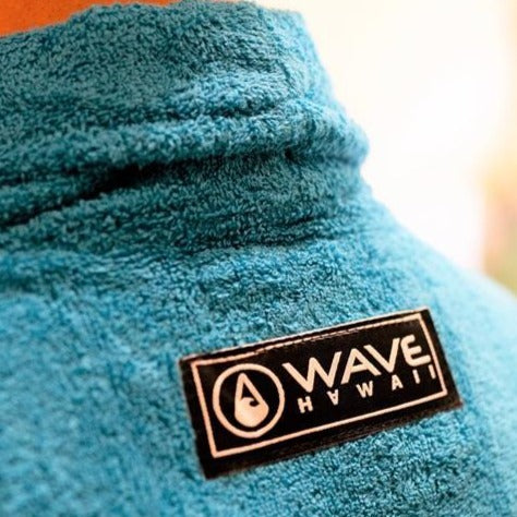 kopalni plasc wave havaii uno detajl logo