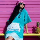 wave hawaii ponco liz woman on pink