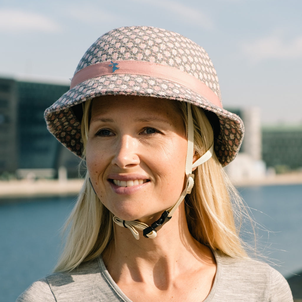 yakkay fahrradhelm cover YAKKAY Tokyo Rose Helmet Cover